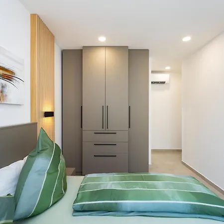 Karina Villa Sunset - Luxury Apartment Near Sea * Rovanjska