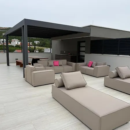 Sunset Pearl Luxury Penthouse