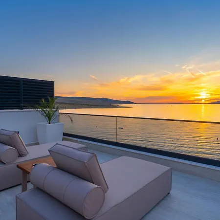 Appartement Karina Villa Sunset - Luxury Apartment Near Sea