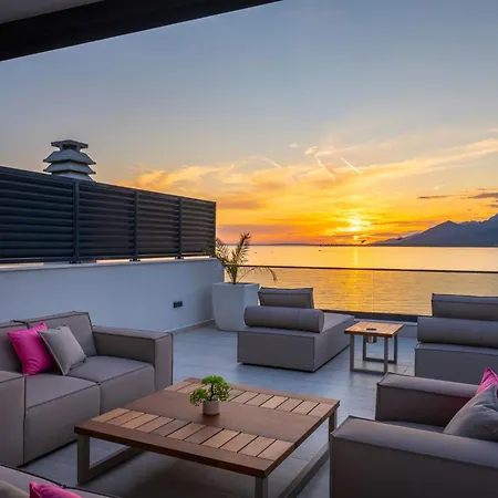 Karina Sunset - Luxury Near Sea Rovanjska